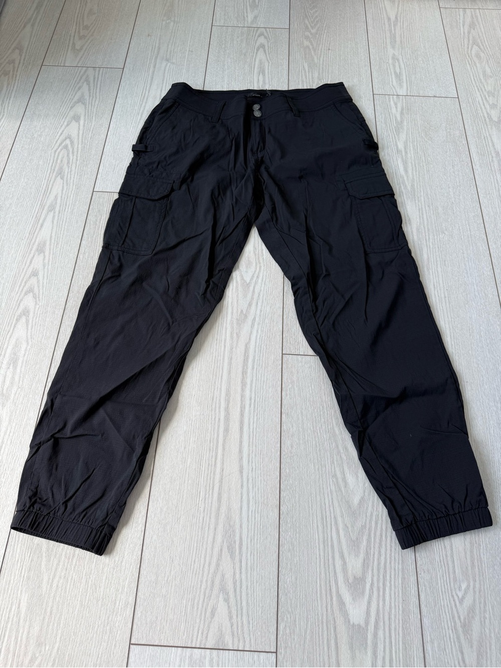 Prana 8 hiking pants black cargo pockets outdoors summer active casual gorpcore